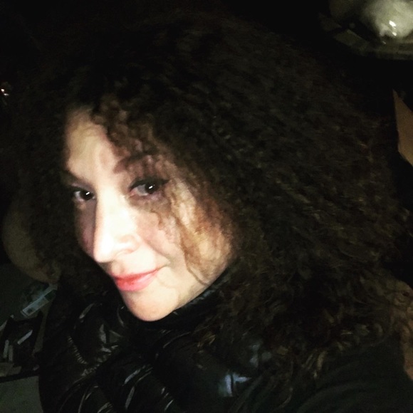 Meet your Posher, Sanjuana - Picture 1 of 1